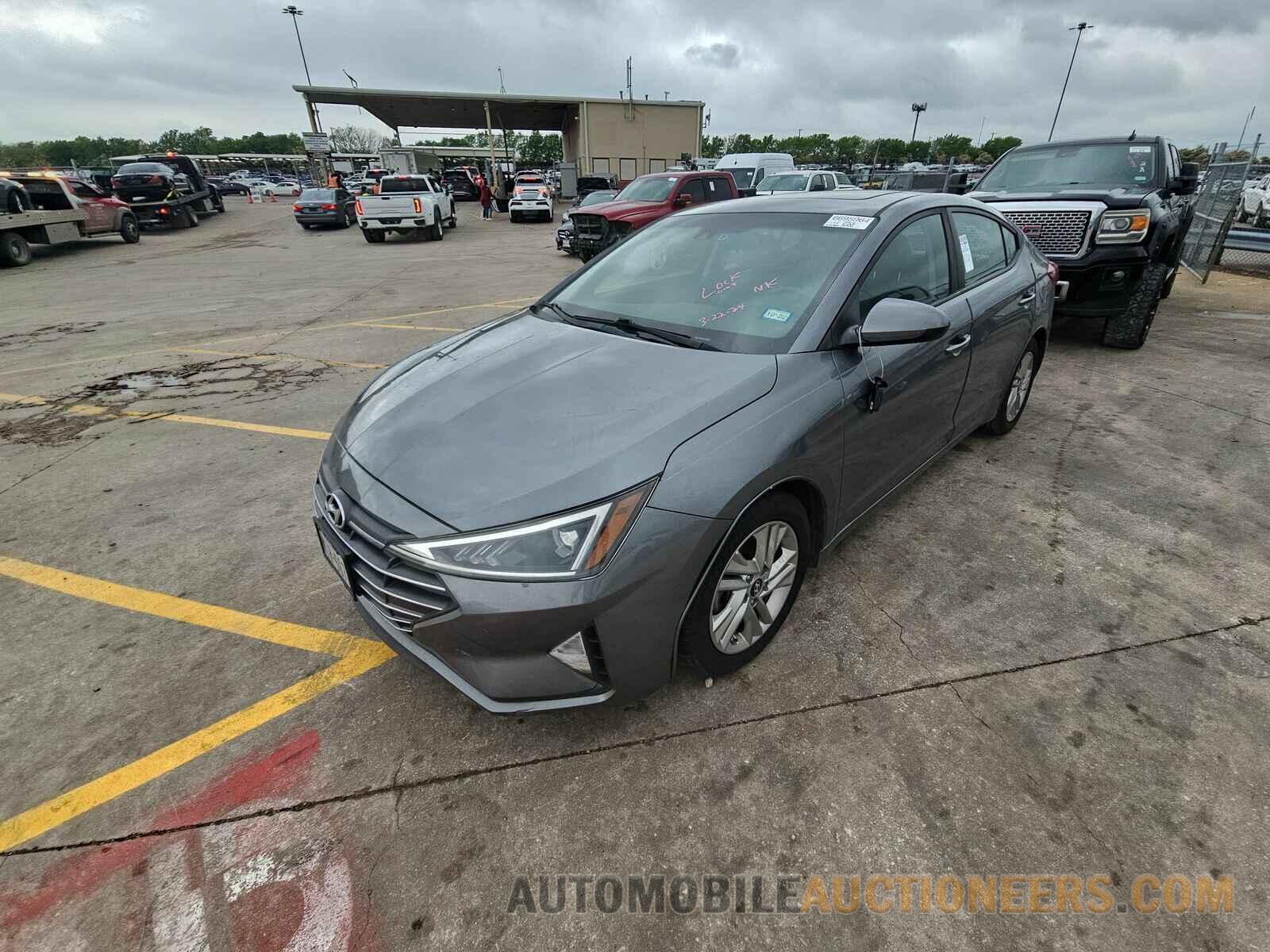 5NPD84LF1KH427565 Hyundai Elantra 2019