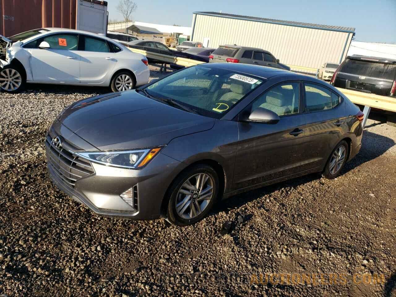 5NPD84LF1KH443717 HYUNDAI ELANTRA 2019