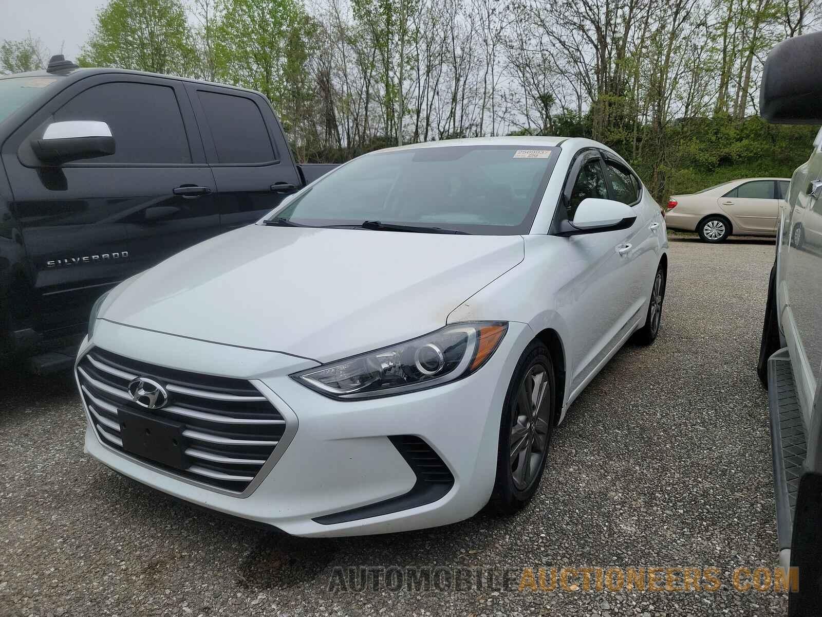 5NPD84LF2HH153379 Hyundai Elantra SE 2017