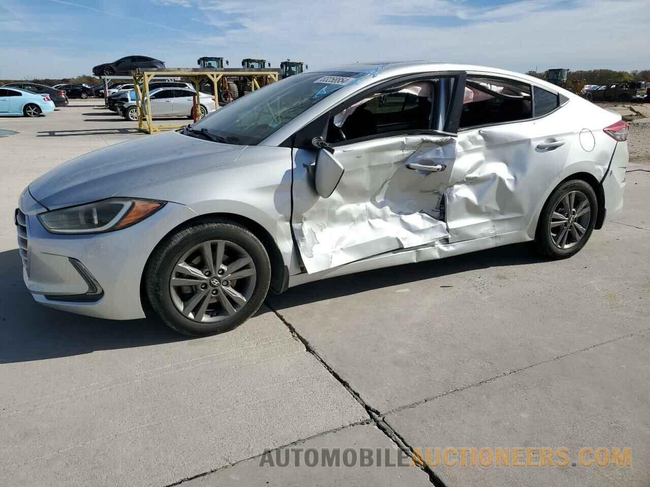 5NPD84LF2HH185992 HYUNDAI ELANTRA 2017