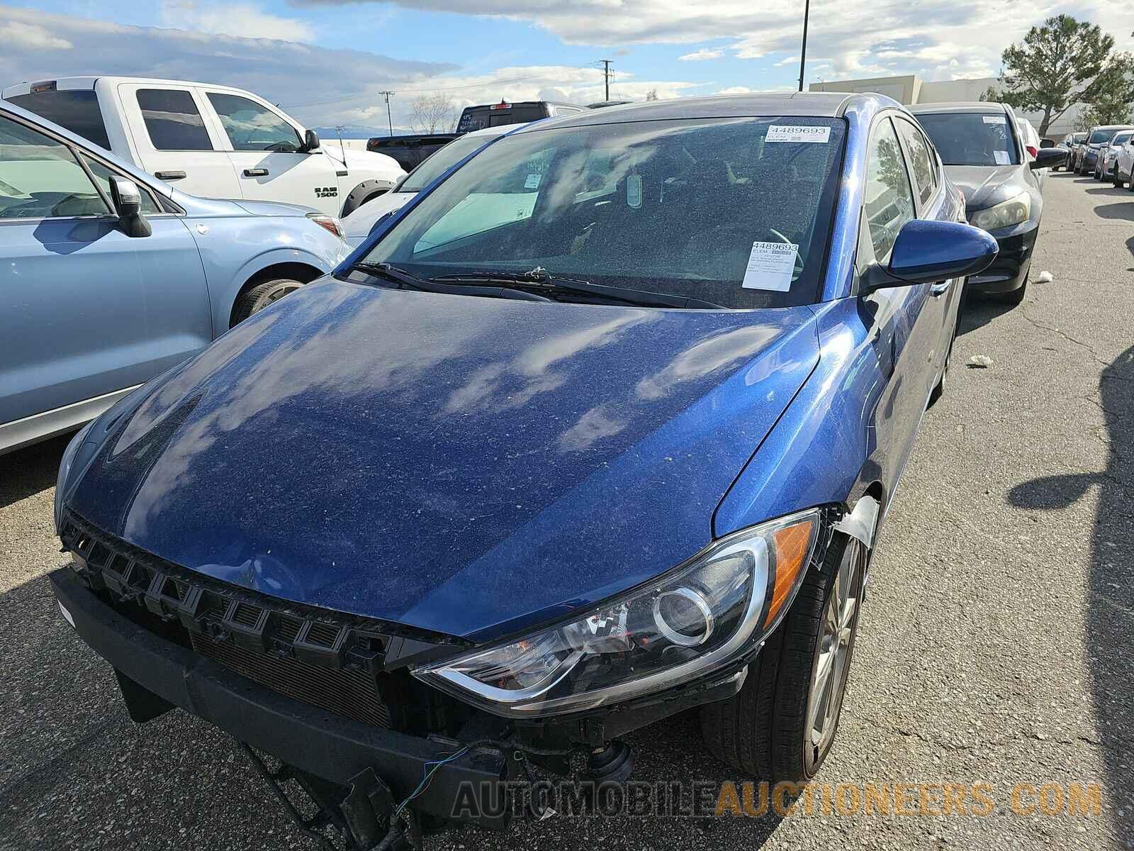 5NPD84LF2JH307305 Hyundai Elantra 2018