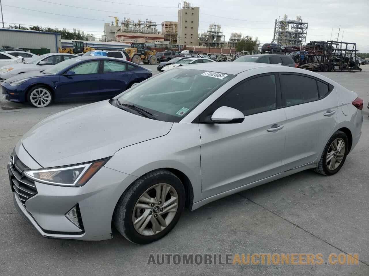 5NPD84LF2KH428952 HYUNDAI ELANTRA 2019