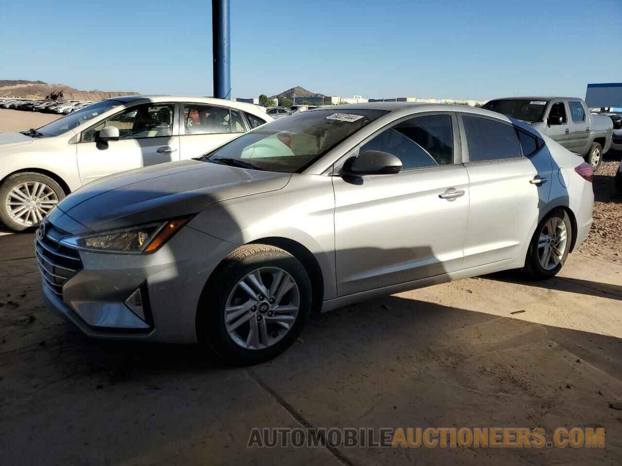 5NPD84LF2LH588430 HYUNDAI ELANTRA 2020