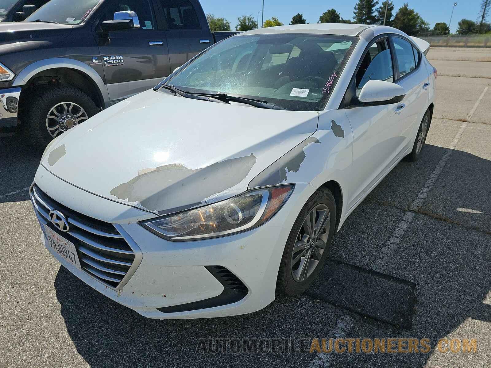 5NPD84LF3JH241055 Hyundai Elantra 2018