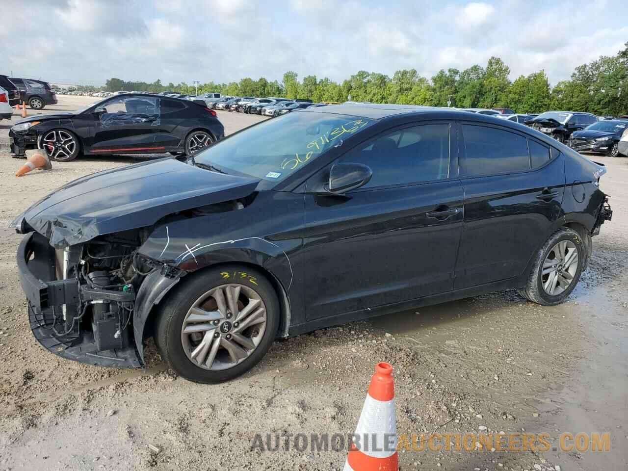 5NPD84LF3KH483989 HYUNDAI ELANTRA 2019