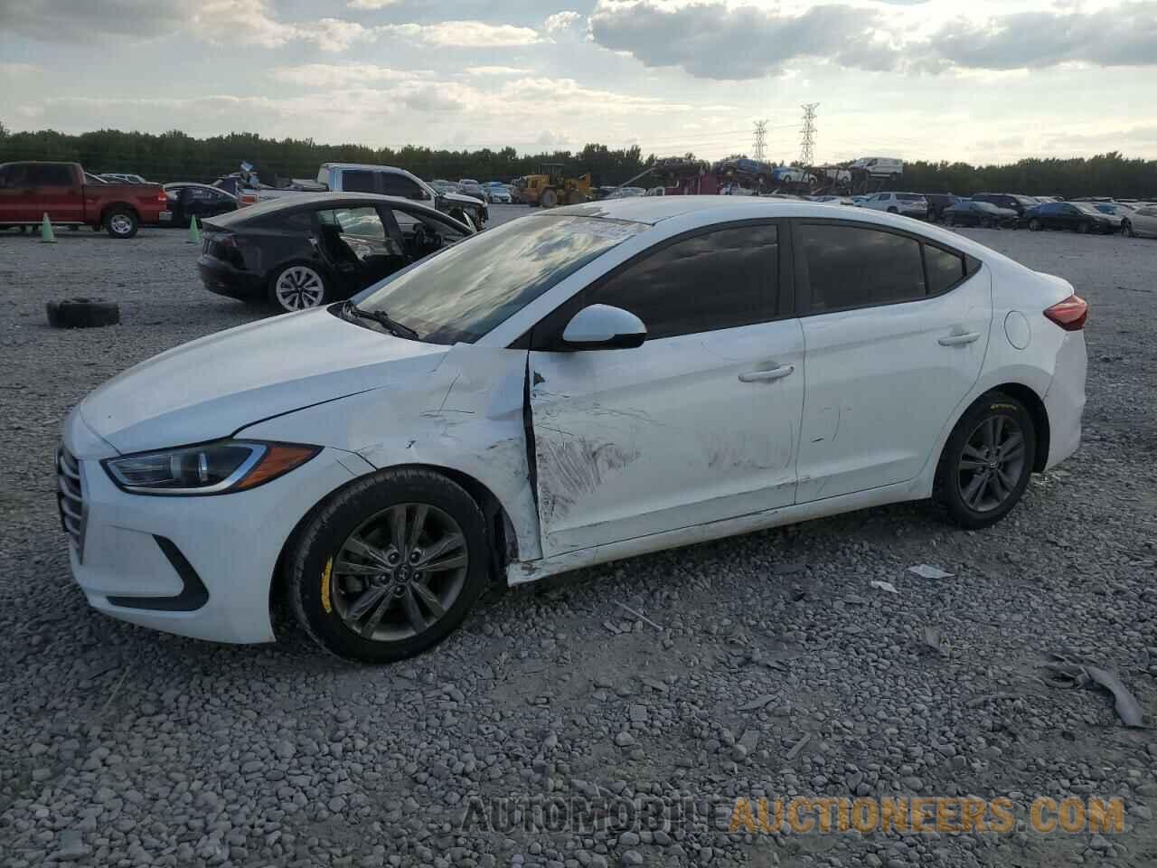 5NPD84LF4JH243266 HYUNDAI ELANTRA 2018