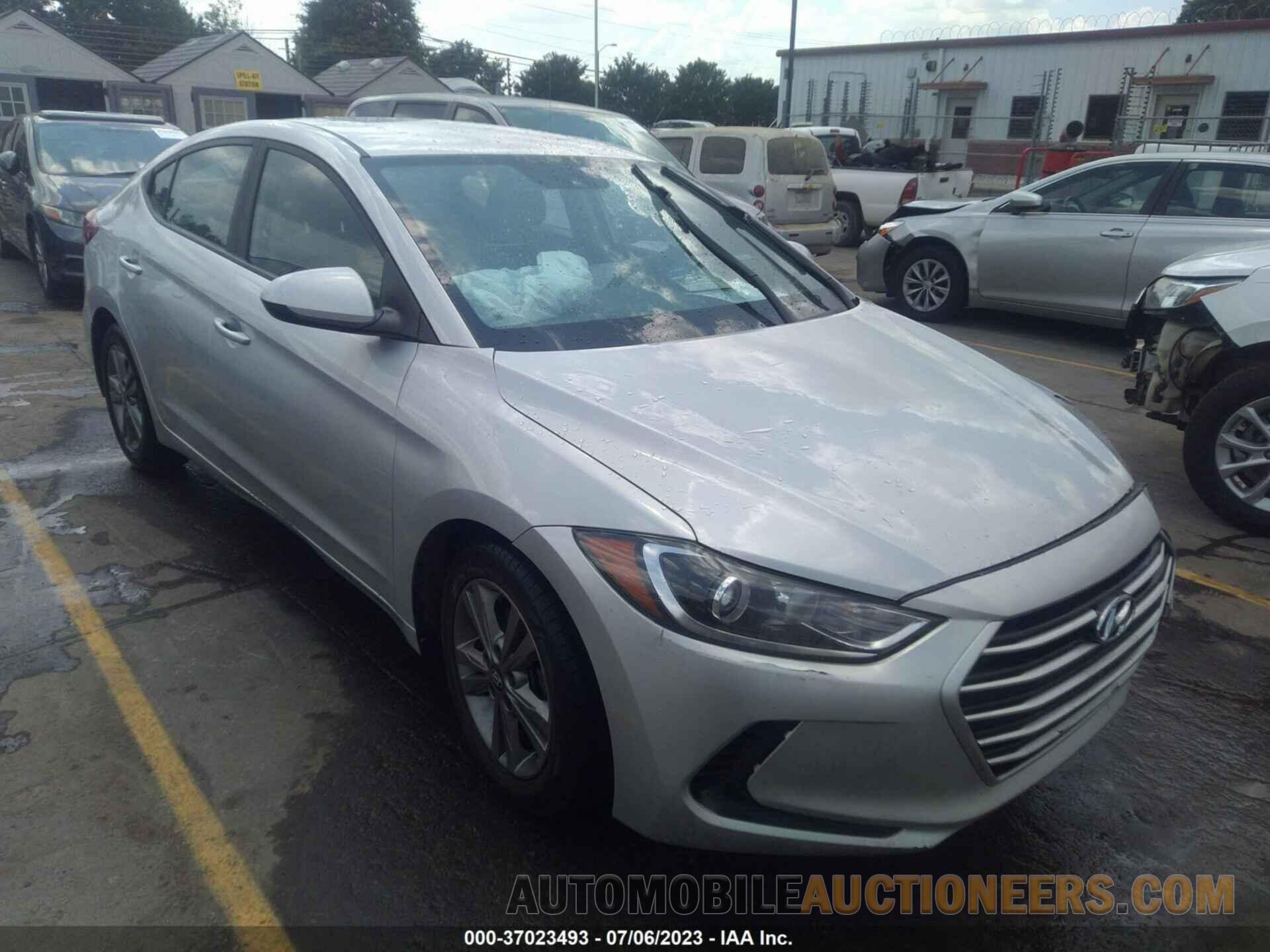 5NPD84LF4JH300257 HYUNDAI ELANTRA 2018