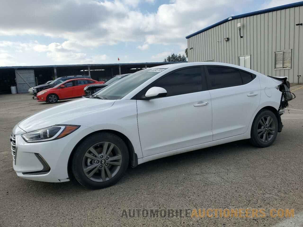 5NPD84LF4JH334828 HYUNDAI ELANTRA 2018