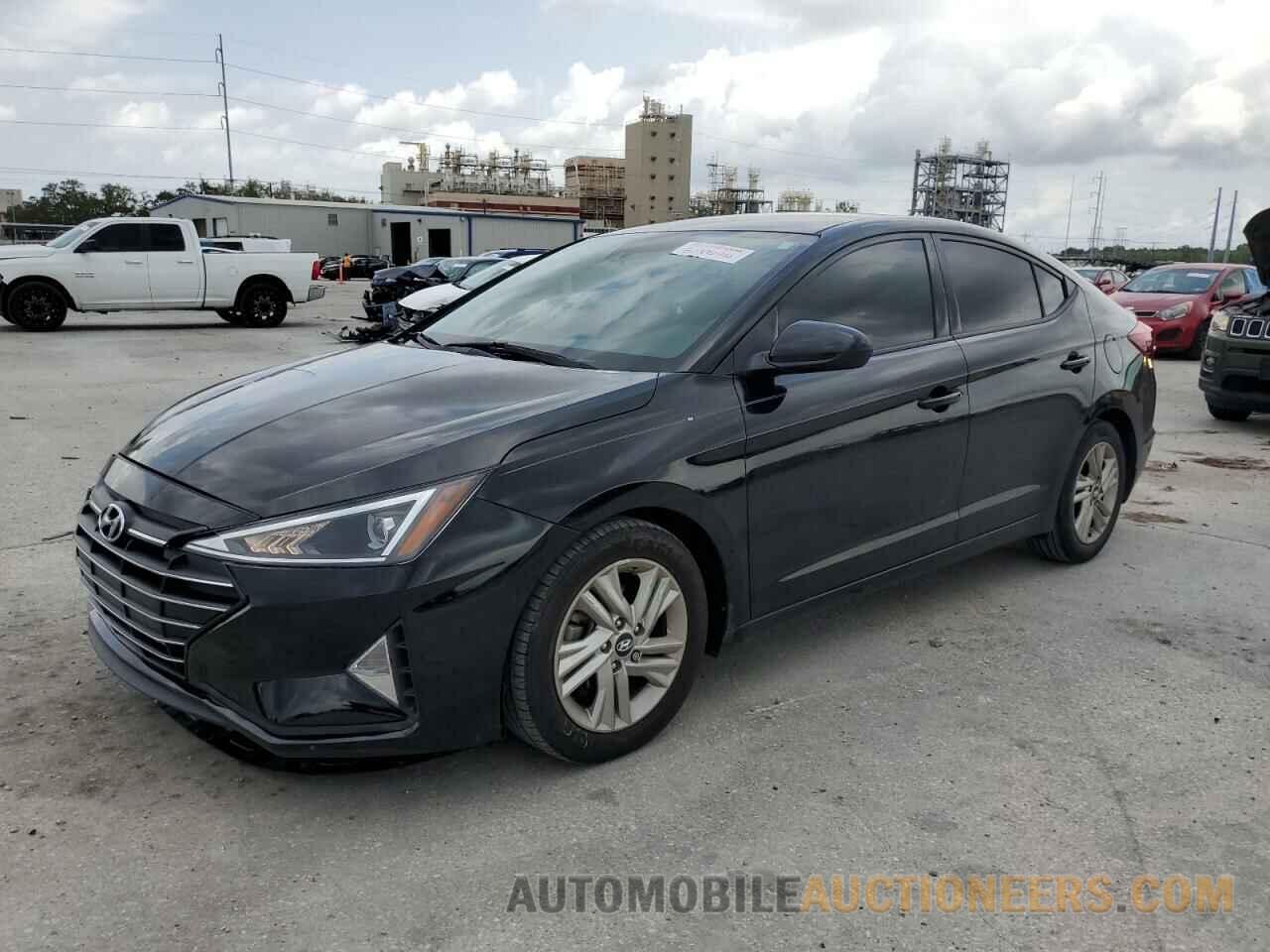 5NPD84LF4KH478445 HYUNDAI ELANTRA 2019