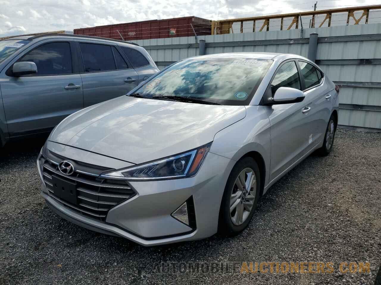 5NPD84LF4KH488781 HYUNDAI ELANTRA 2019