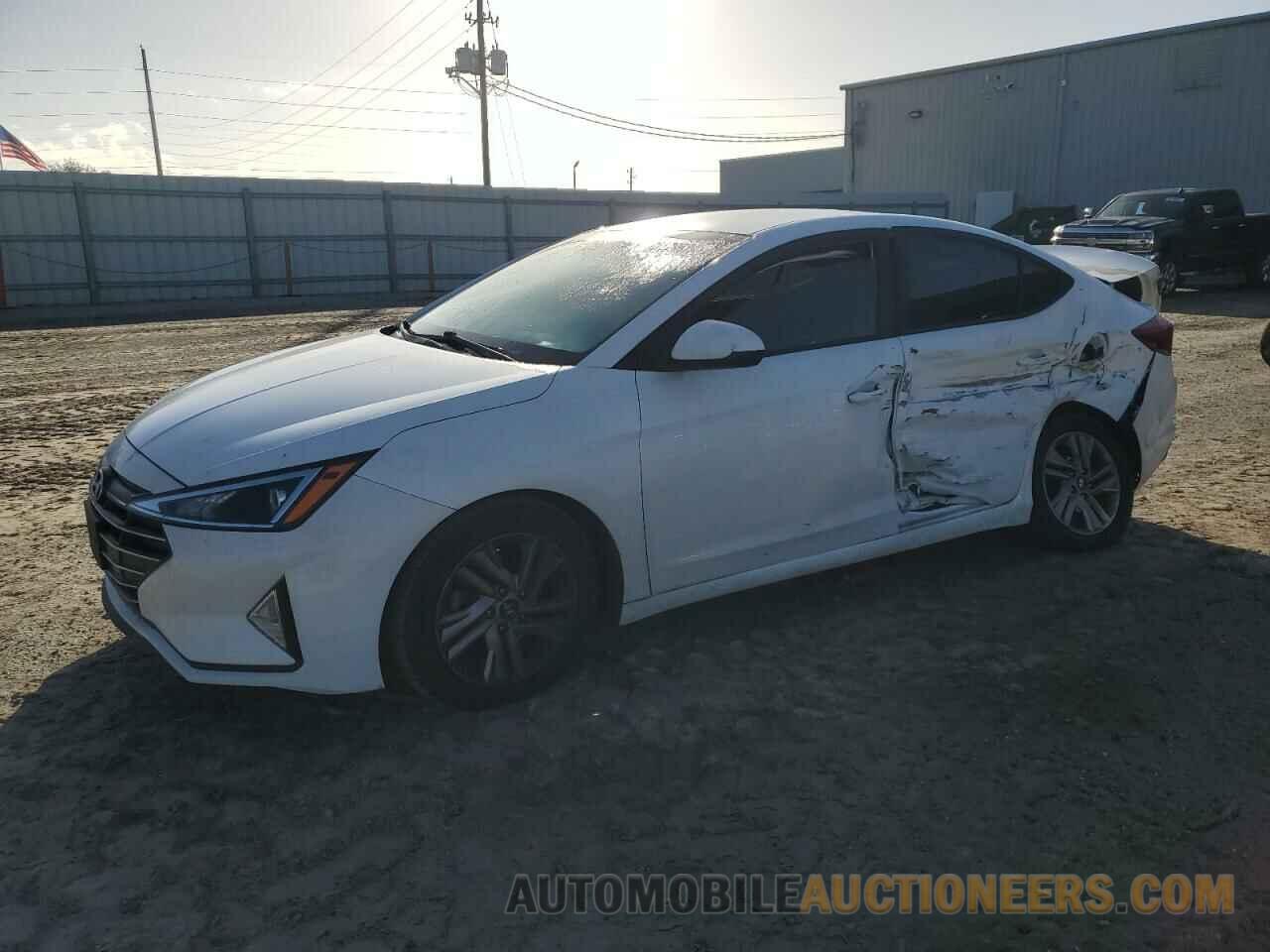 5NPD84LF4LH567157 HYUNDAI ELANTRA 2020