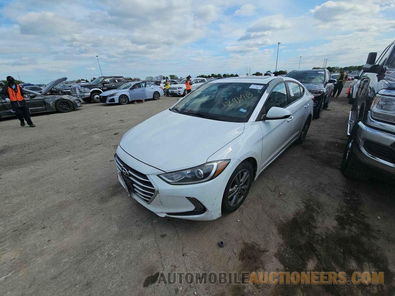 5NPD84LF5HH124040 Hyundai Elantra 2017