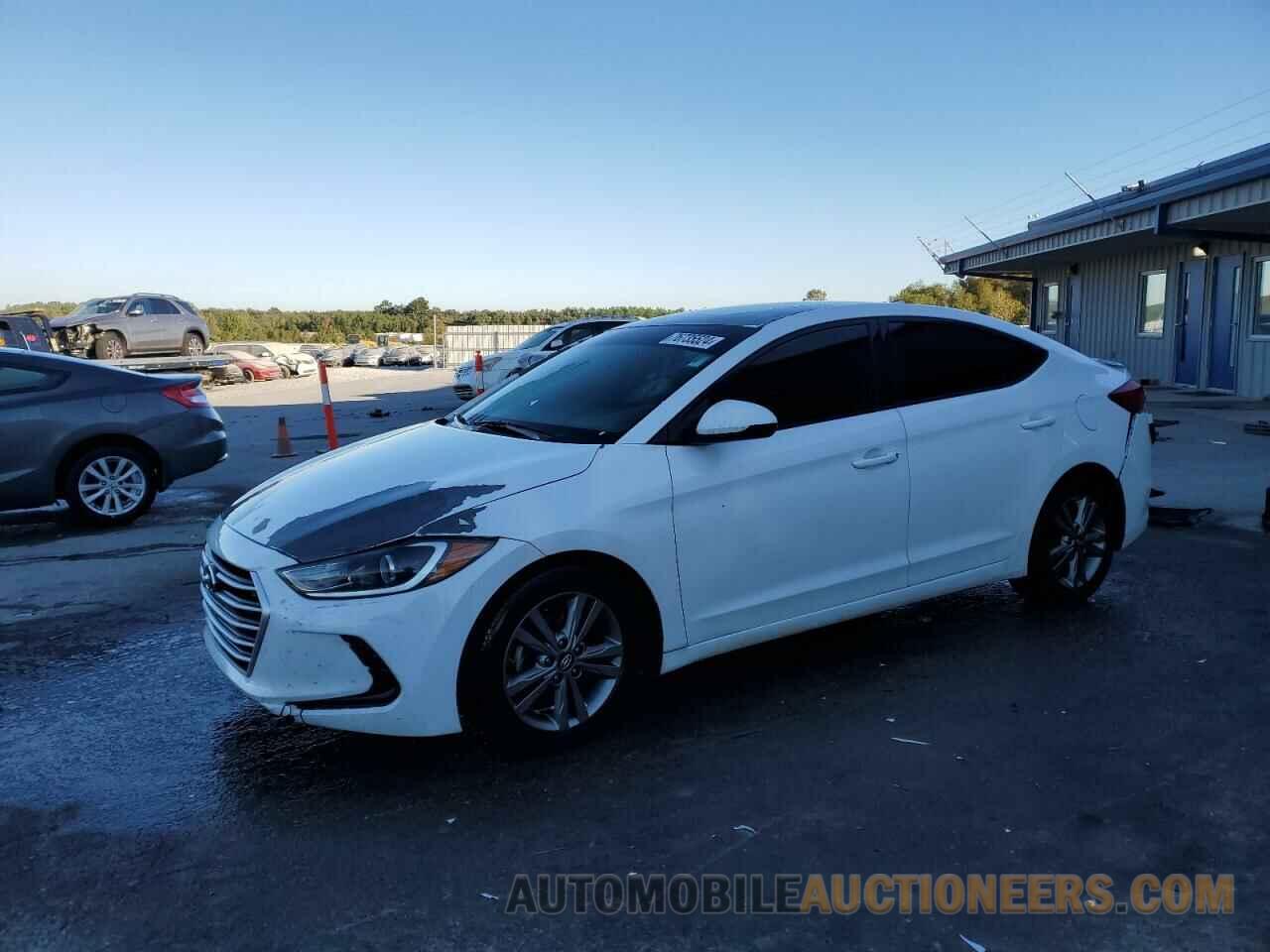 5NPD84LF5JH324180 HYUNDAI ELANTRA 2018