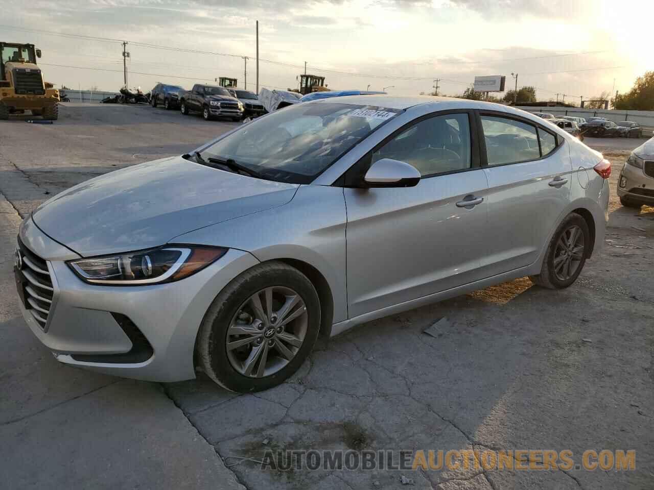 5NPD84LF6HH136780 HYUNDAI ELANTRA 2017