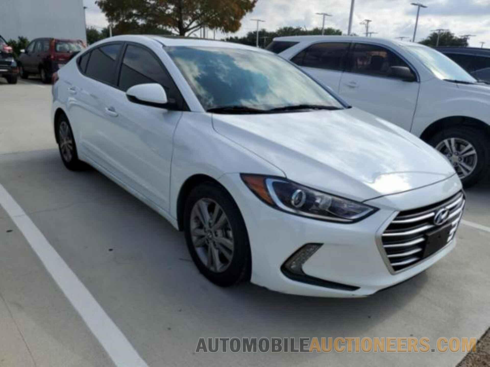 5NPD84LF7JH276911 HYUNDAI ELANTRA 2018