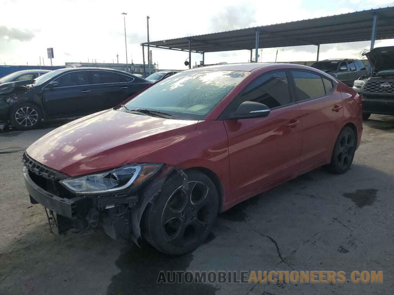 5NPD84LF8JH299601 HYUNDAI ELANTRA 2018