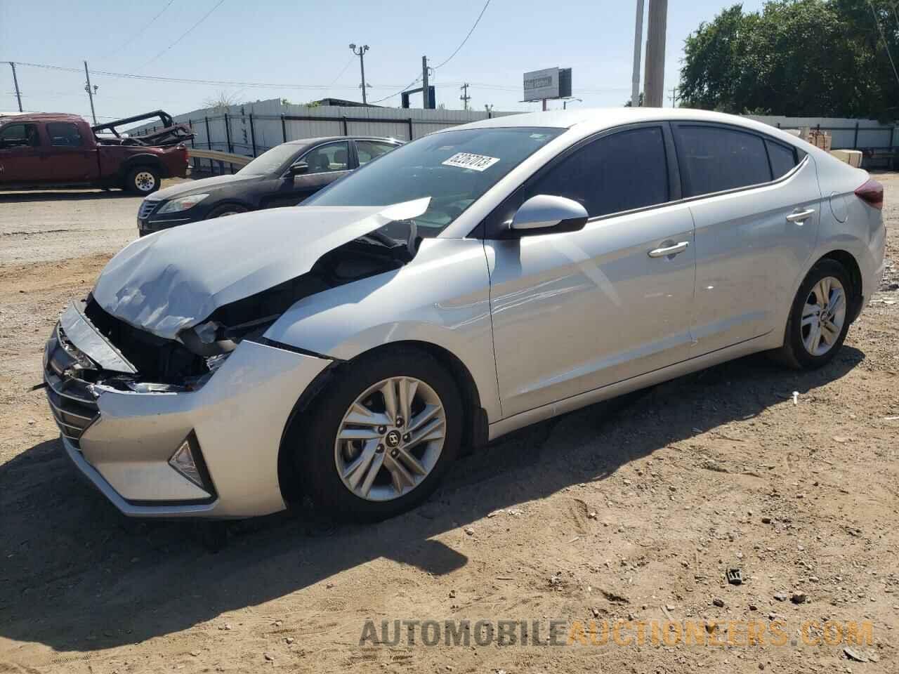 5NPD84LF8KH454715 HYUNDAI ELANTRA 2019