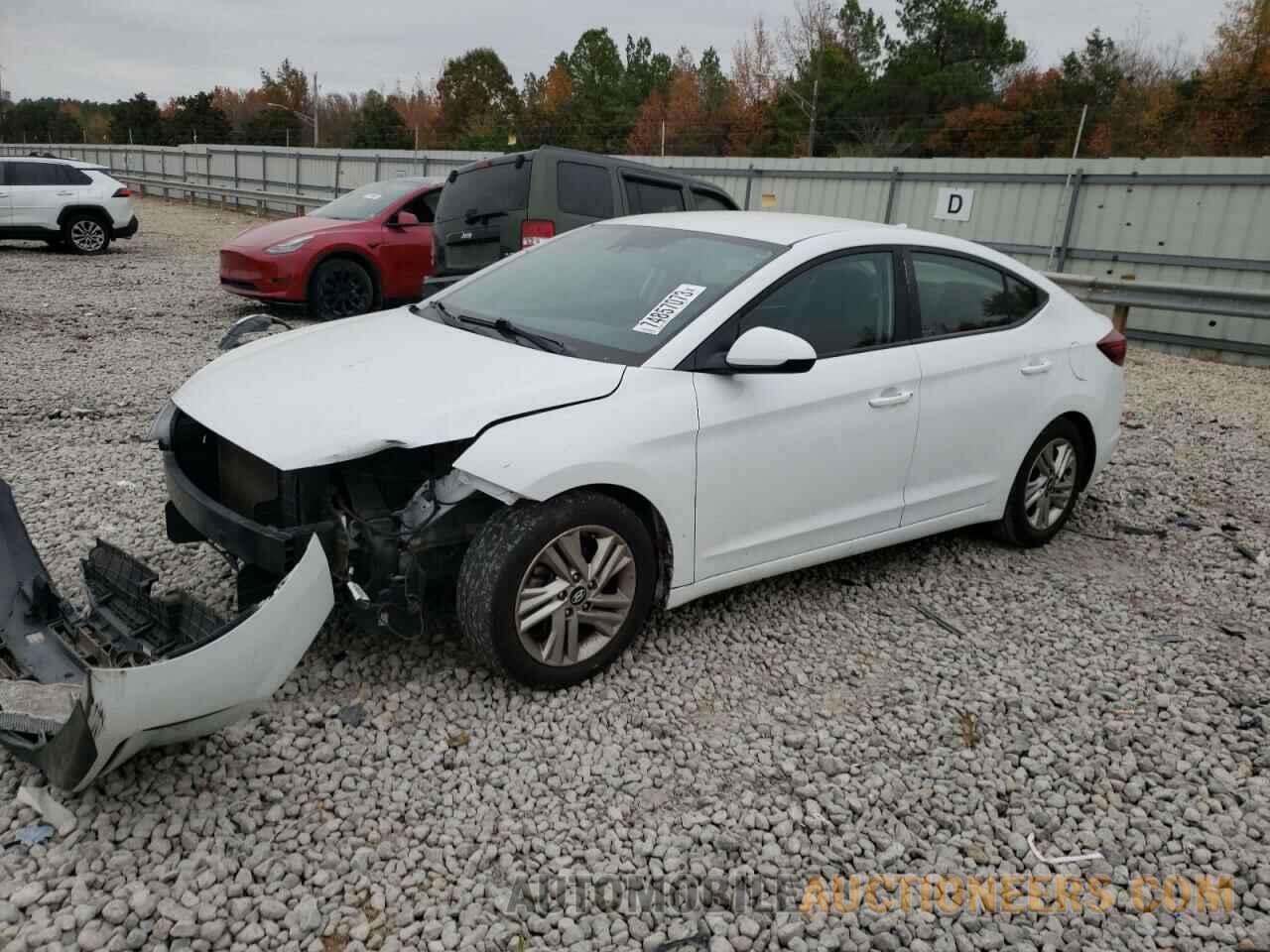 5NPD84LF8KH458943 HYUNDAI ELANTRA 2019