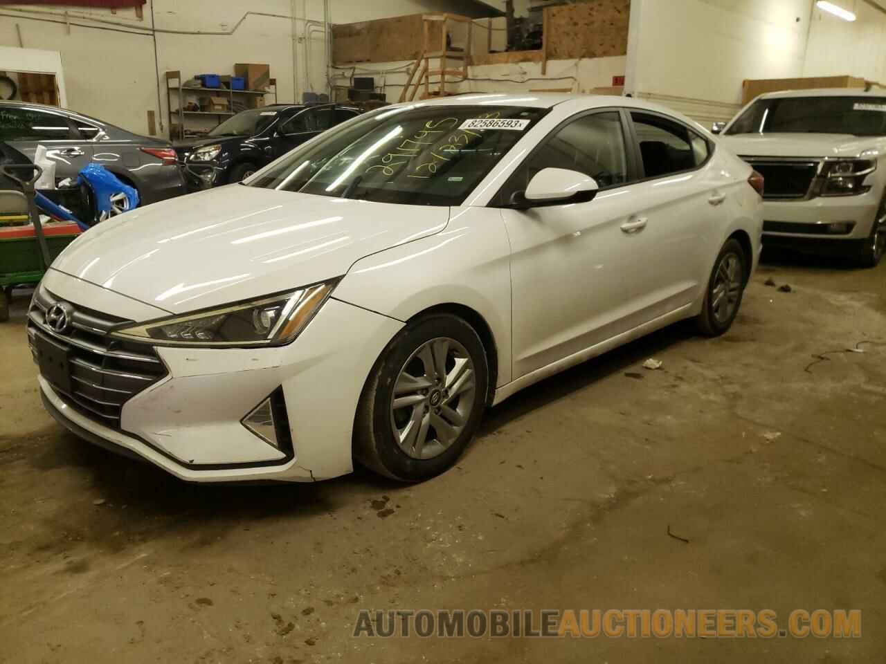 5NPD84LF8LH569123 HYUNDAI ELANTRA 2020