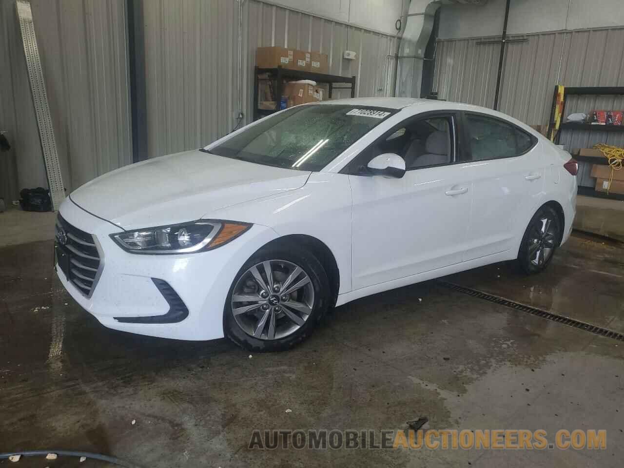 5NPD84LF9HH130679 HYUNDAI ELANTRA 2017