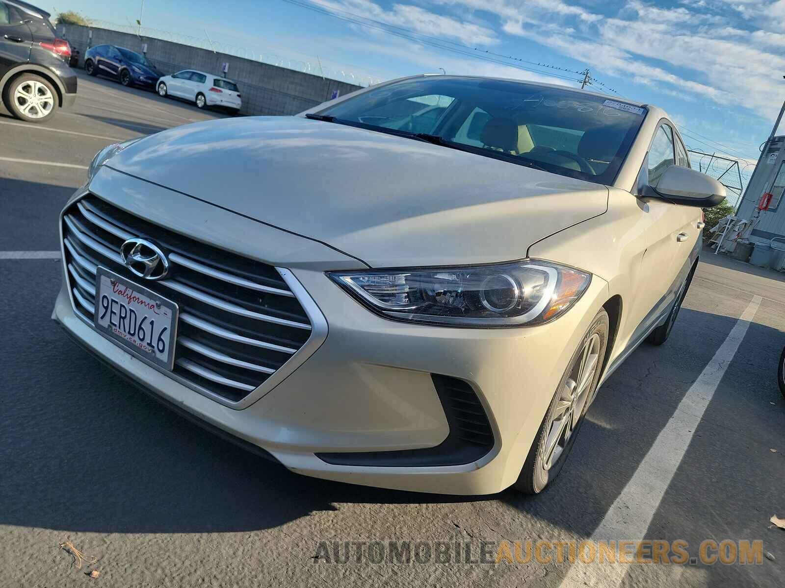 5NPD84LFXJH400816 Hyundai Elantra 2018