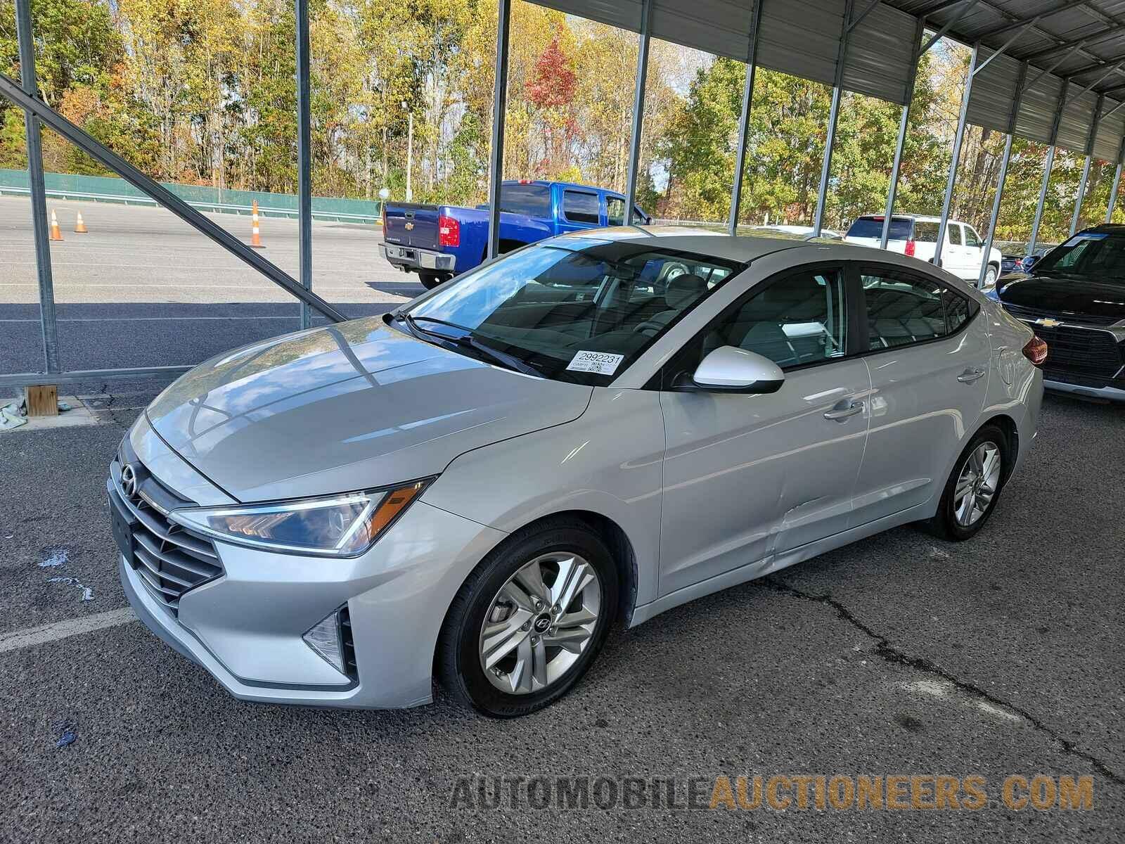 5NPD84LFXKH438323 Hyundai Elantra 2019