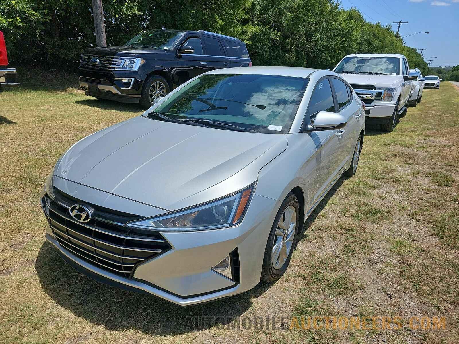 5NPD84LFXKH440119 Hyundai Elantra 2019