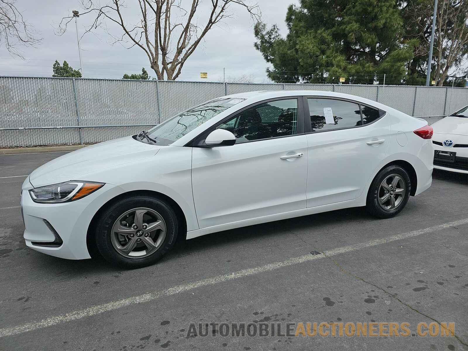 5NPD94LA9JH390121 Hyundai Elantra 2018