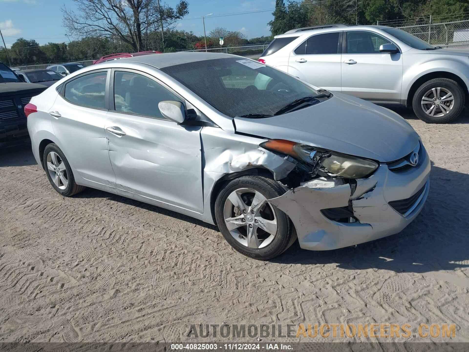 5NPDH4AE0BH013770 HYUNDAI ELANTRA 2011