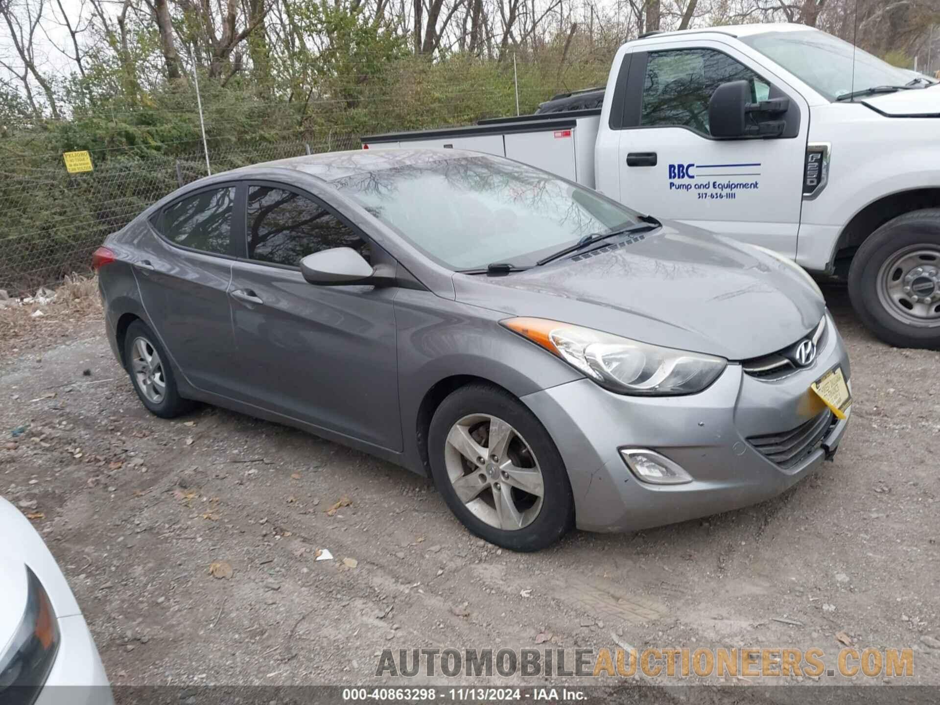 5NPDH4AE0CH073887 HYUNDAI ELANTRA 2012