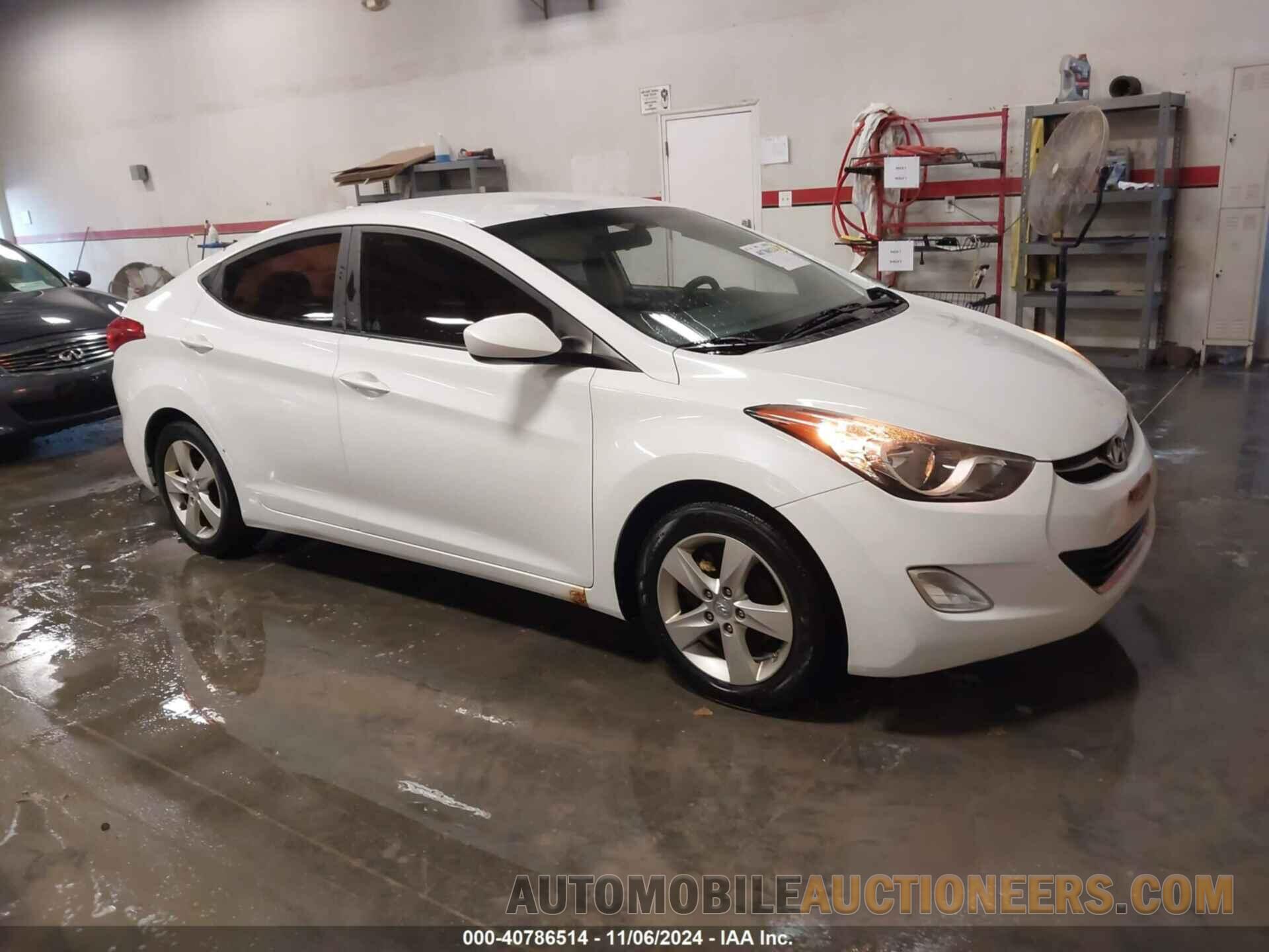 5NPDH4AE0CH105088 HYUNDAI ELANTRA 2012