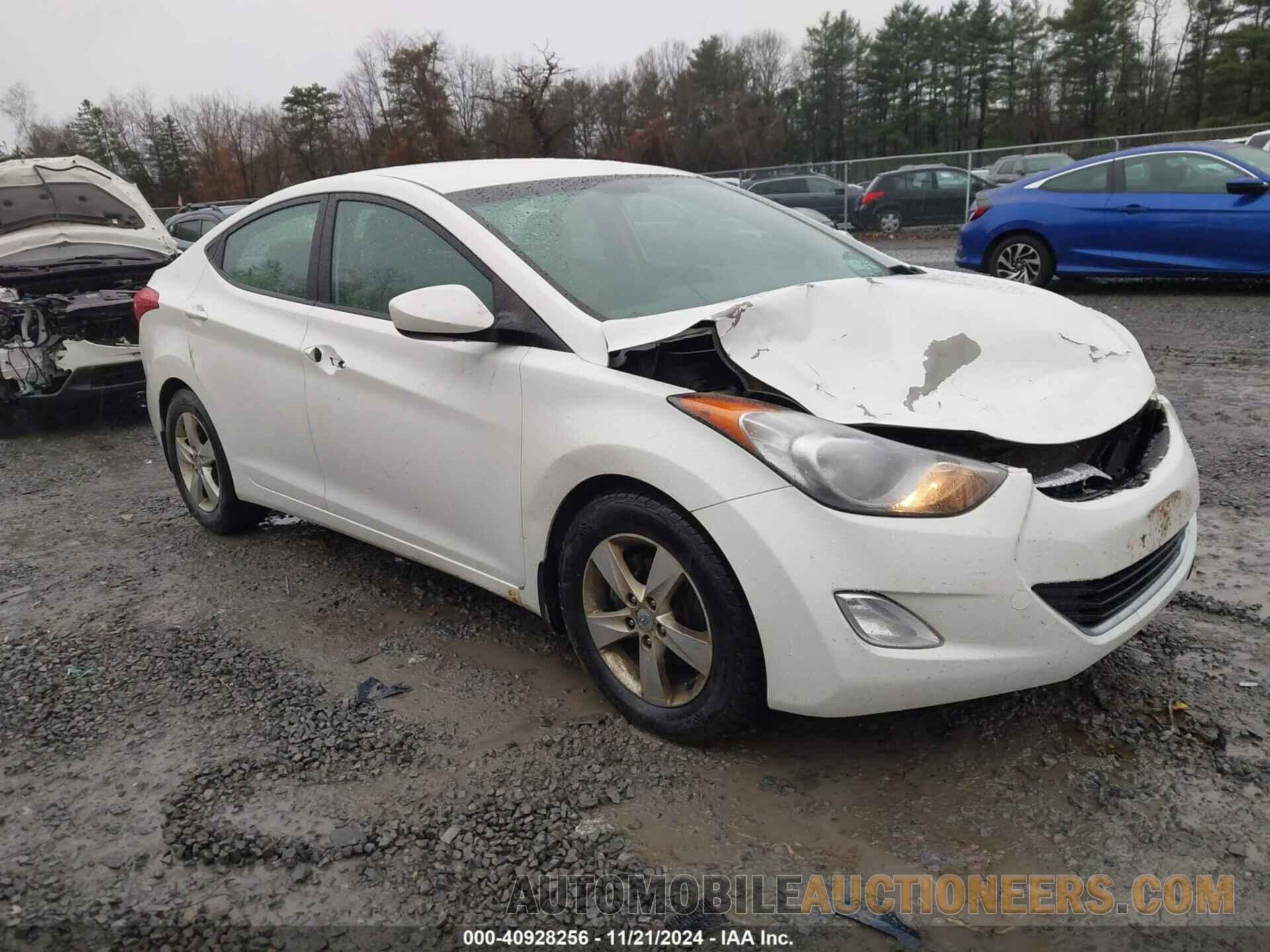 5NPDH4AE0CH131920 HYUNDAI ELANTRA 2012