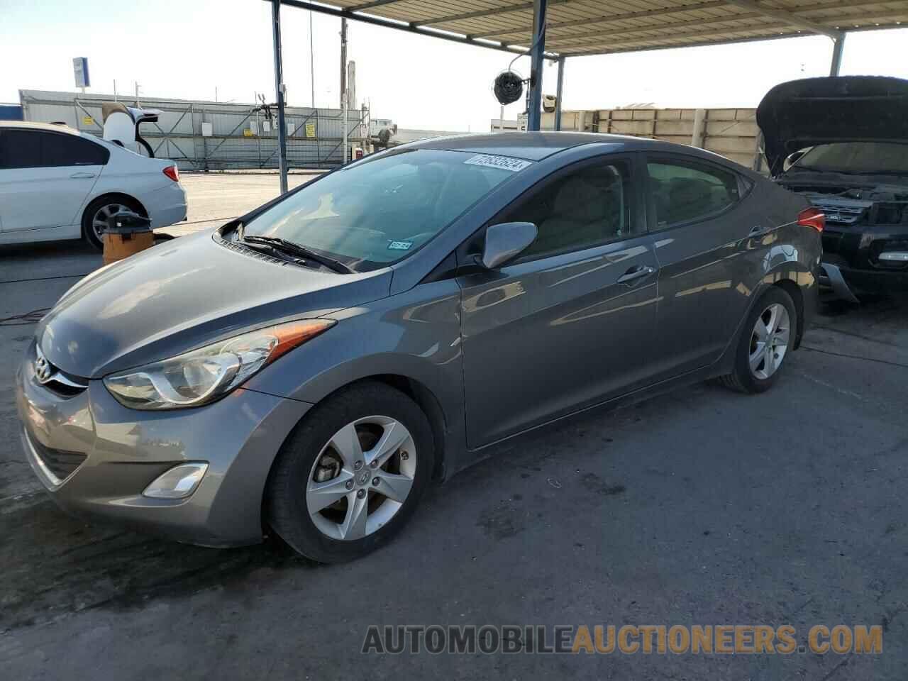 5NPDH4AE0DH200817 HYUNDAI ELANTRA 2013