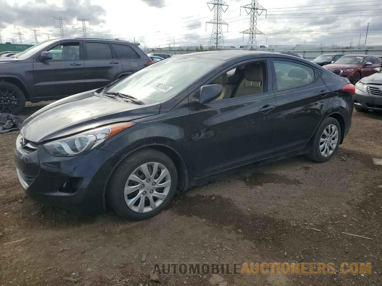 5NPDH4AE0DH206679 HYUNDAI ELANTRA 2013