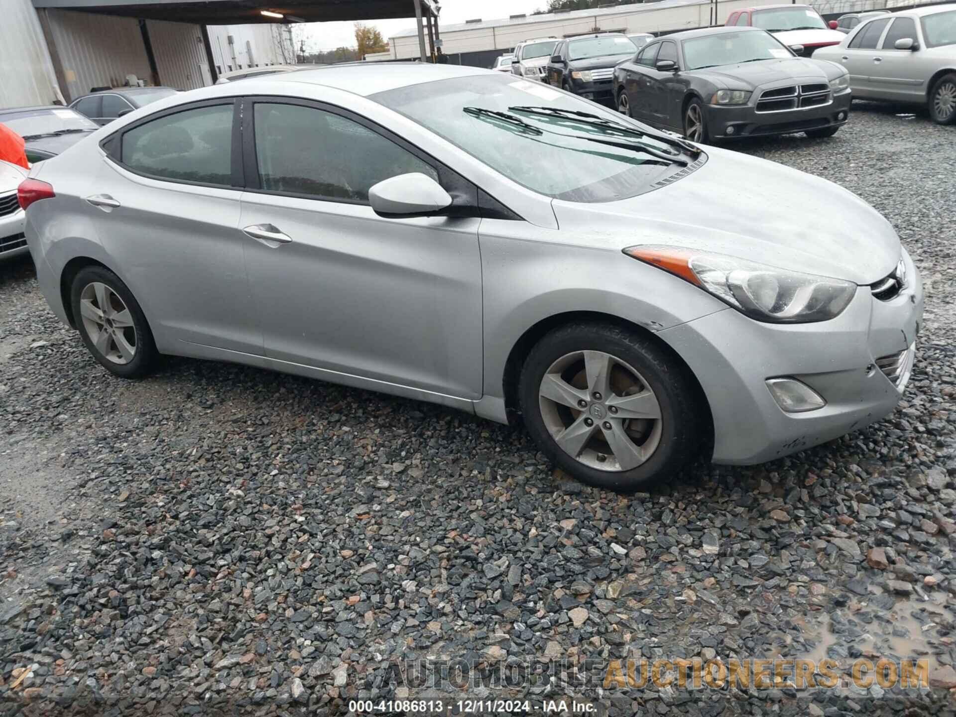 5NPDH4AE0DH231050 HYUNDAI ELANTRA 2013