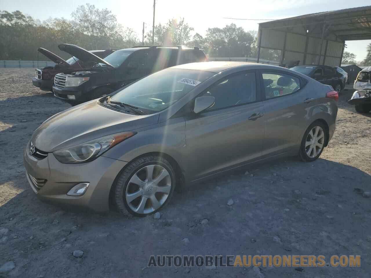 5NPDH4AE0DH250651 HYUNDAI ELANTRA 2013