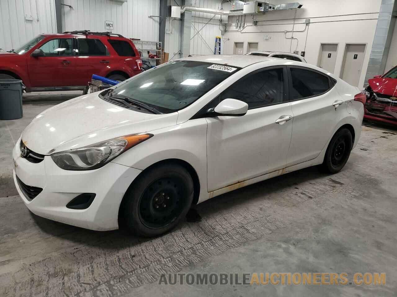 5NPDH4AE0DH304529 HYUNDAI ELANTRA 2013