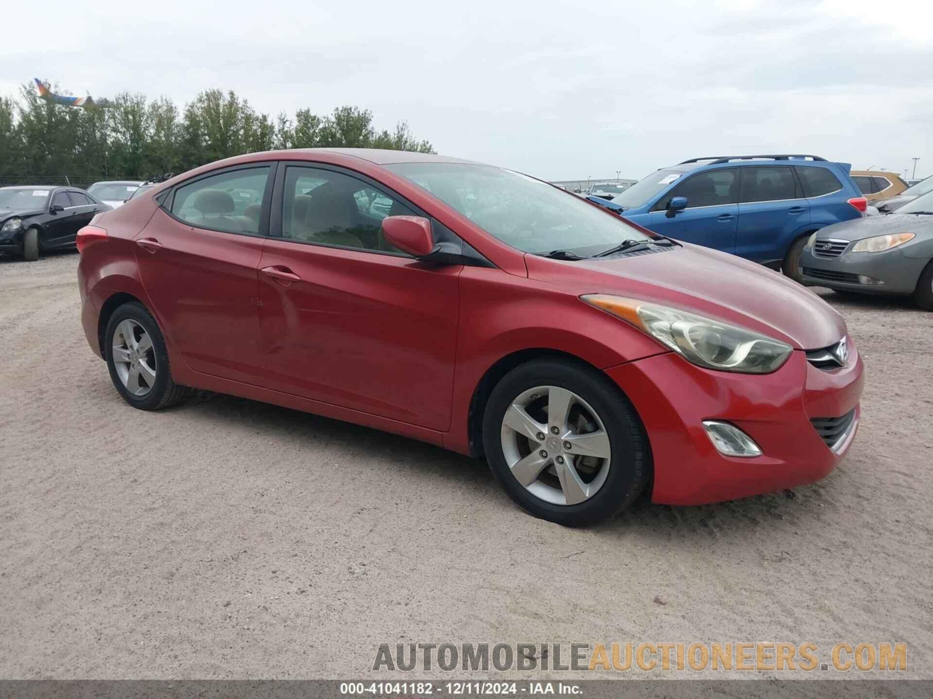 5NPDH4AE0DH336249 HYUNDAI ELANTRA 2013