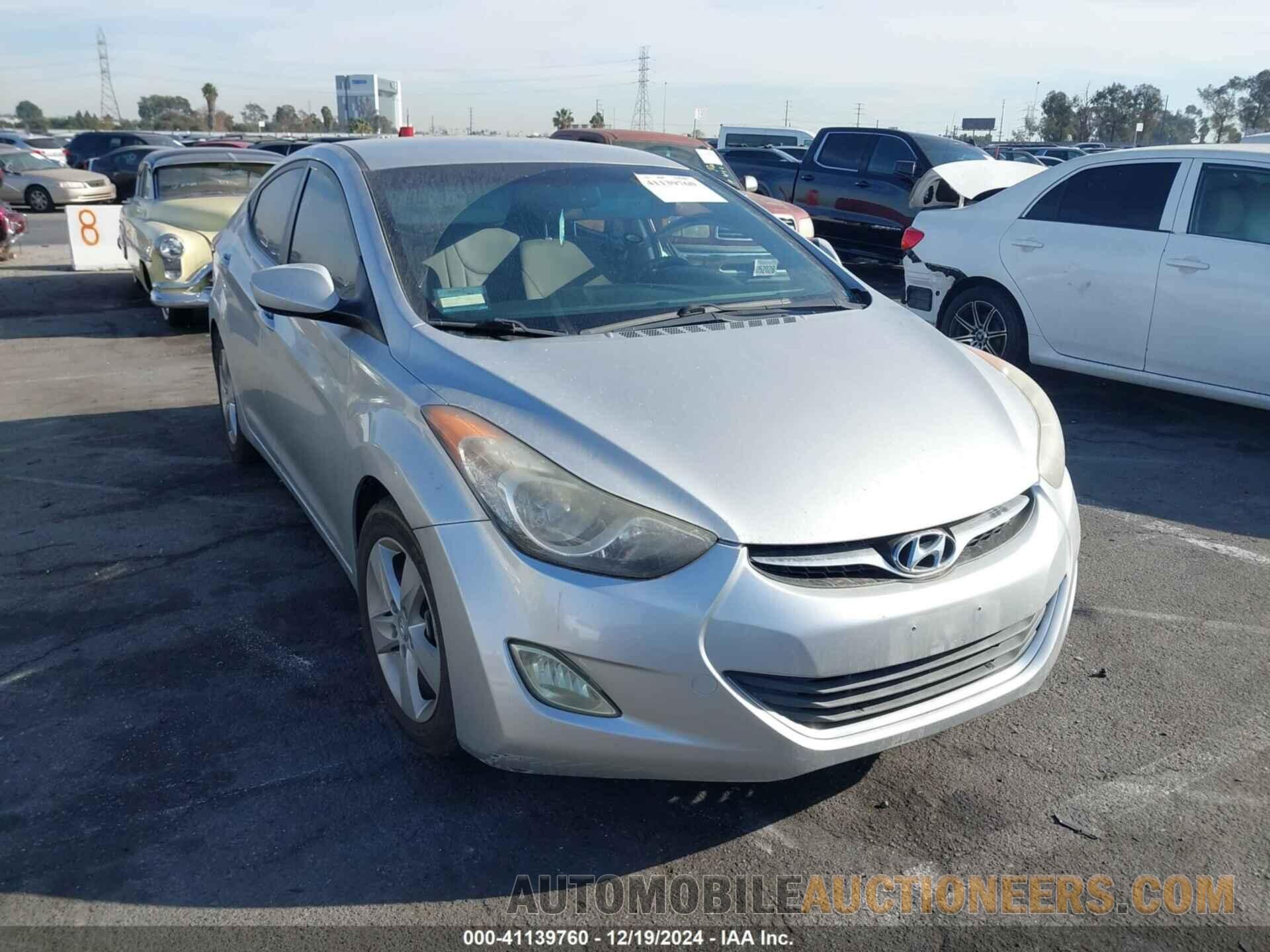 5NPDH4AE0DH349759 HYUNDAI ELANTRA 2013