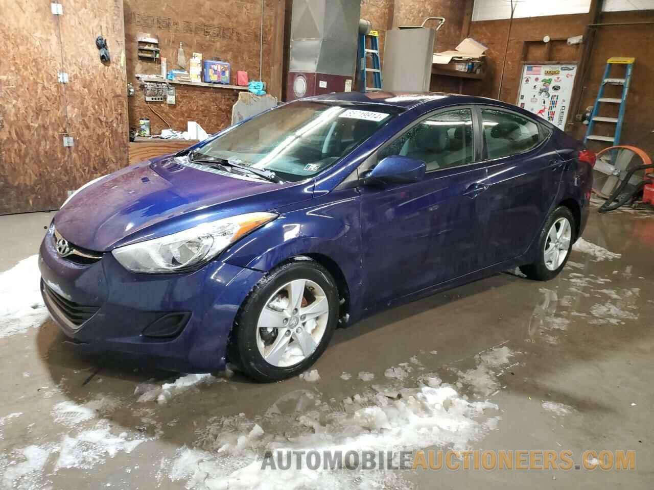 5NPDH4AE0DH367257 HYUNDAI ELANTRA 2013