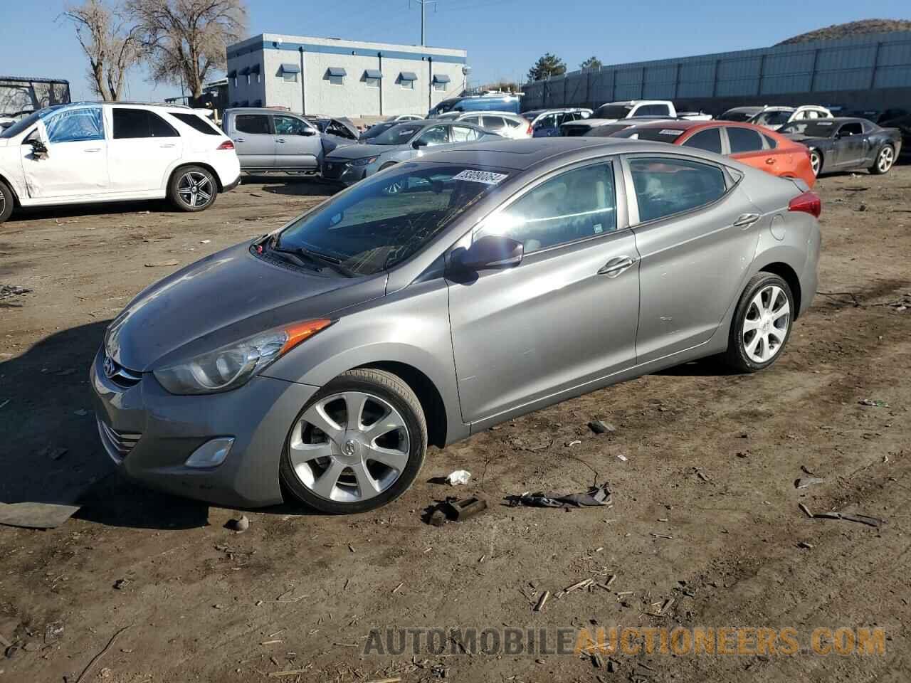 5NPDH4AE0DH367534 HYUNDAI ELANTRA 2013