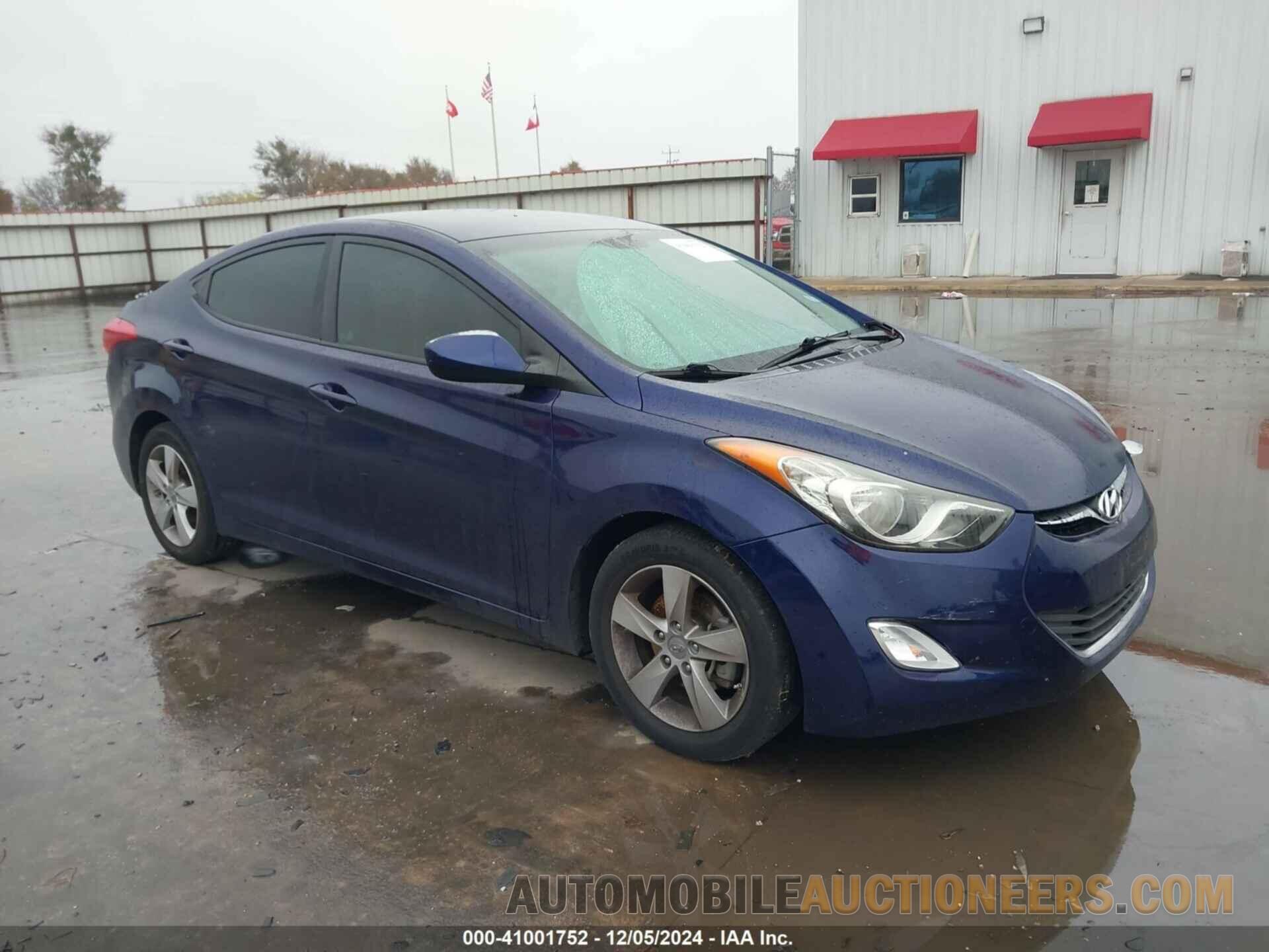 5NPDH4AE0DH386049 HYUNDAI ELANTRA 2013