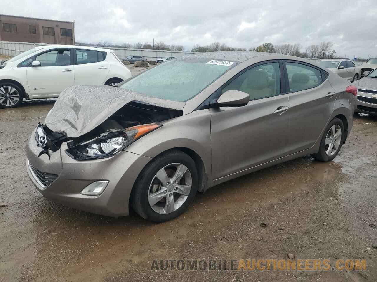 5NPDH4AE0DH394684 HYUNDAI ELANTRA 2013