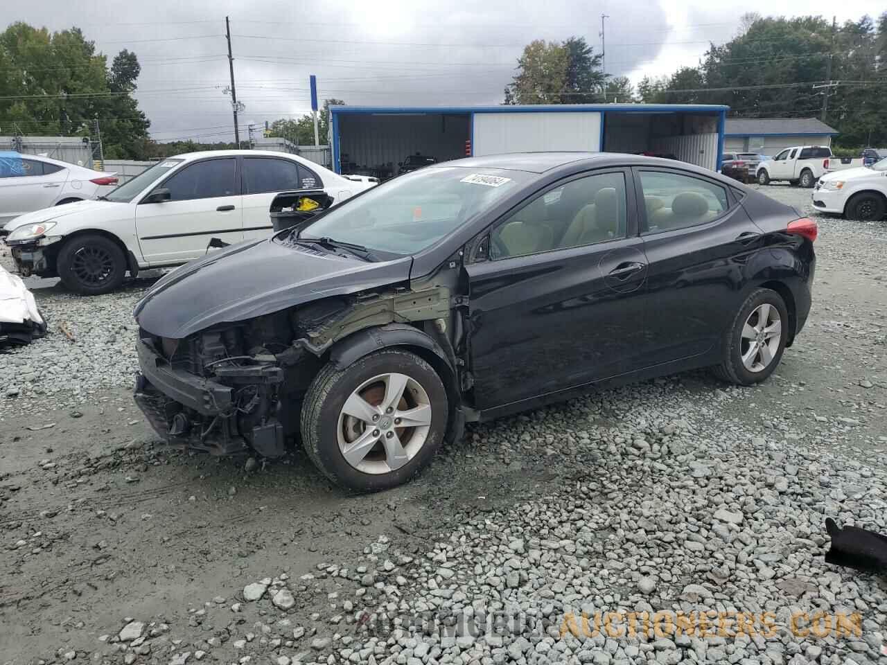 5NPDH4AE0DH401553 HYUNDAI ELANTRA 2013