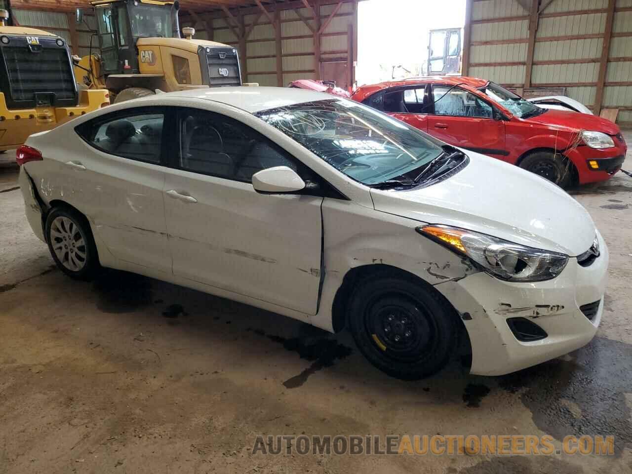 5NPDH4AE0DH407448 HYUNDAI ELANTRA 2013