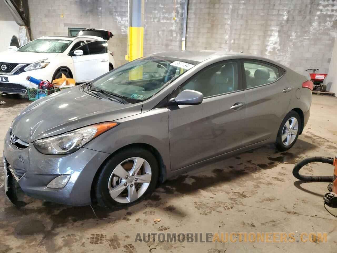 5NPDH4AE0DH432494 HYUNDAI ELANTRA 2013