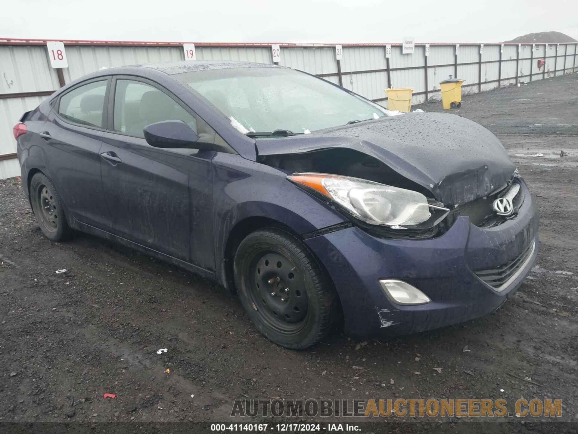 5NPDH4AE0DH447643 HYUNDAI ELANTRA 2013