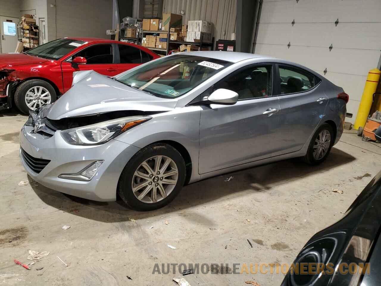 5NPDH4AE0FH548992 HYUNDAI ELANTRA 2015