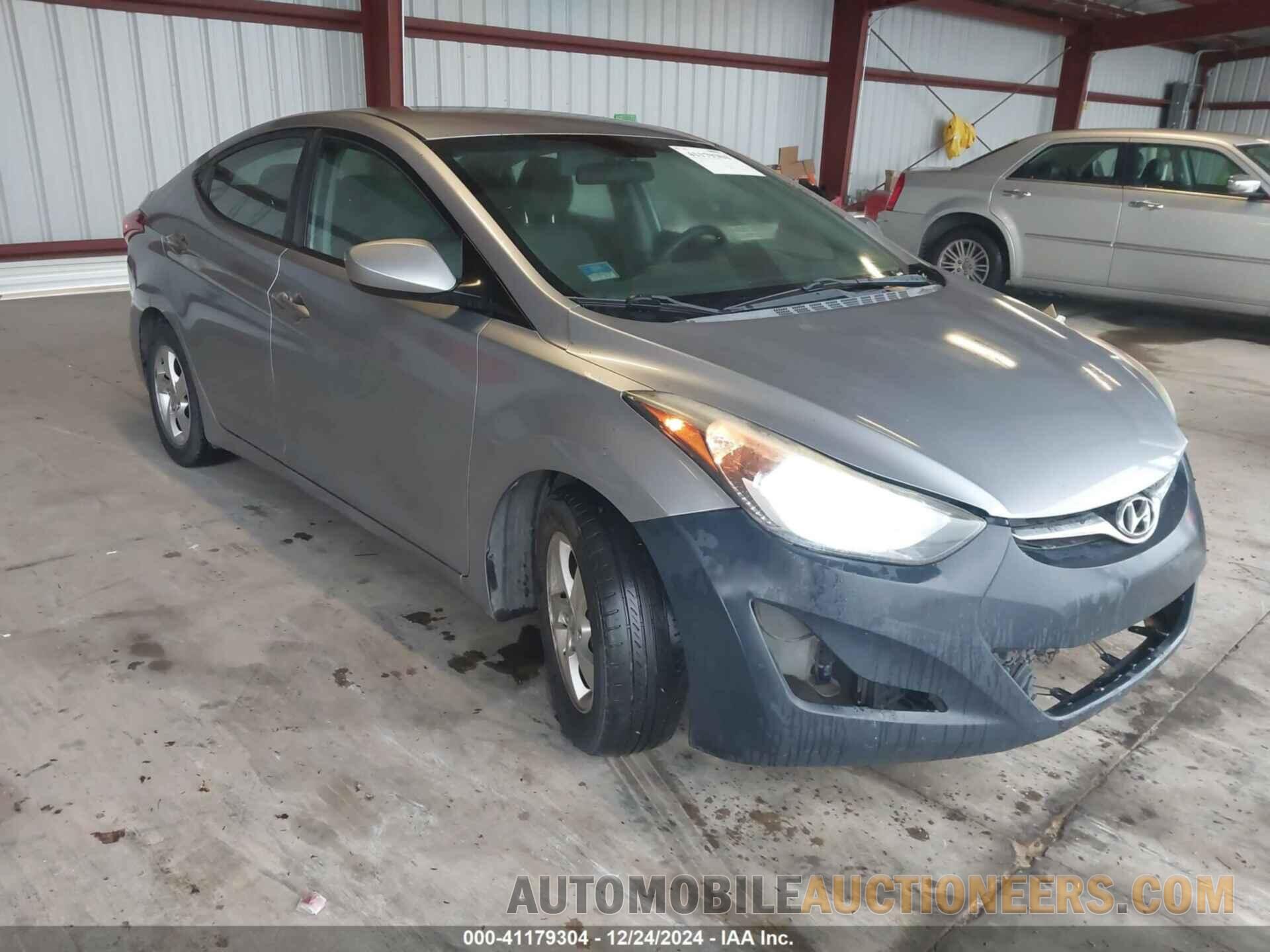 5NPDH4AE0FH556297 HYUNDAI ELANTRA 2015