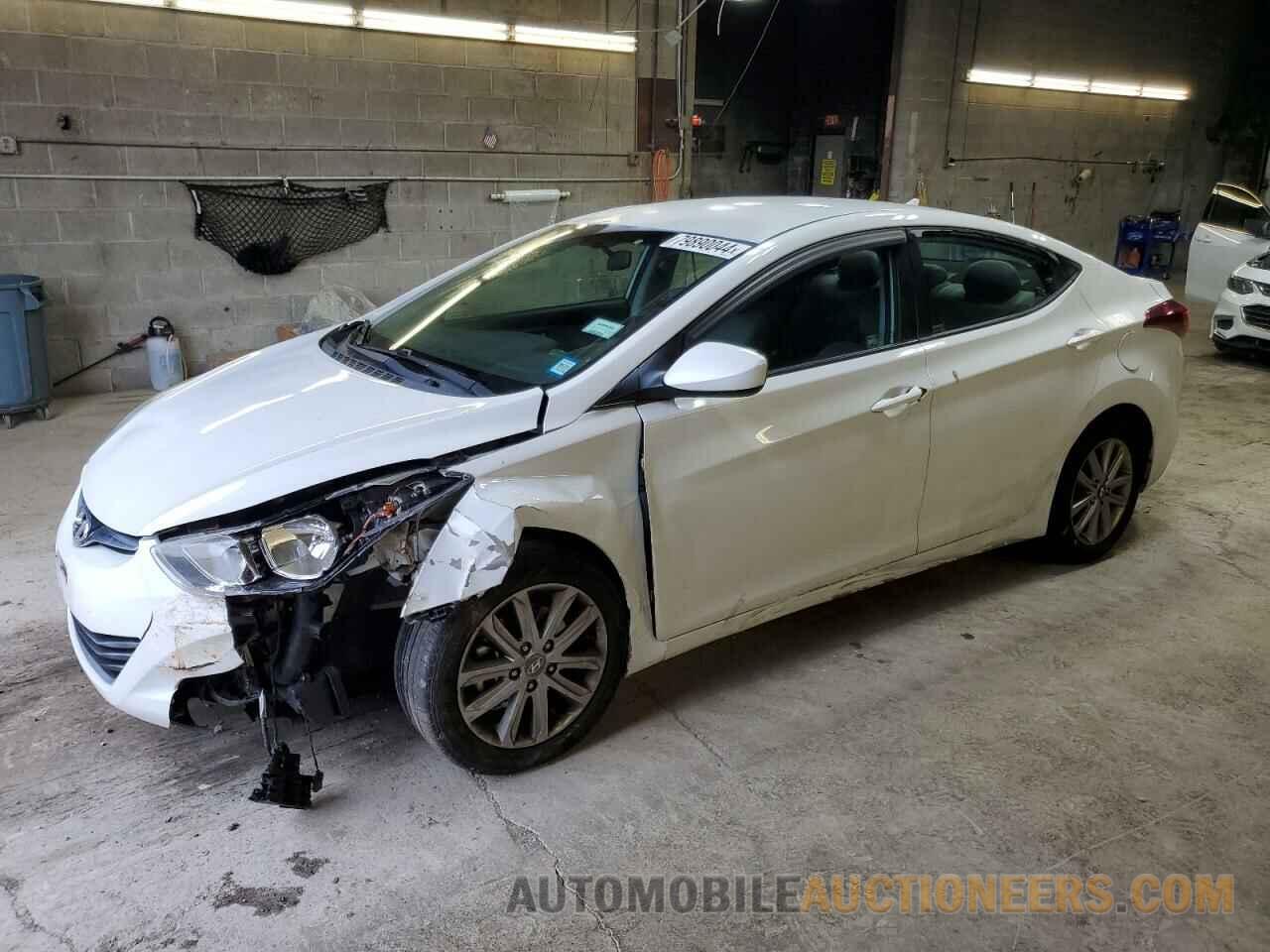 5NPDH4AE0FH570104 HYUNDAI ELANTRA 2015